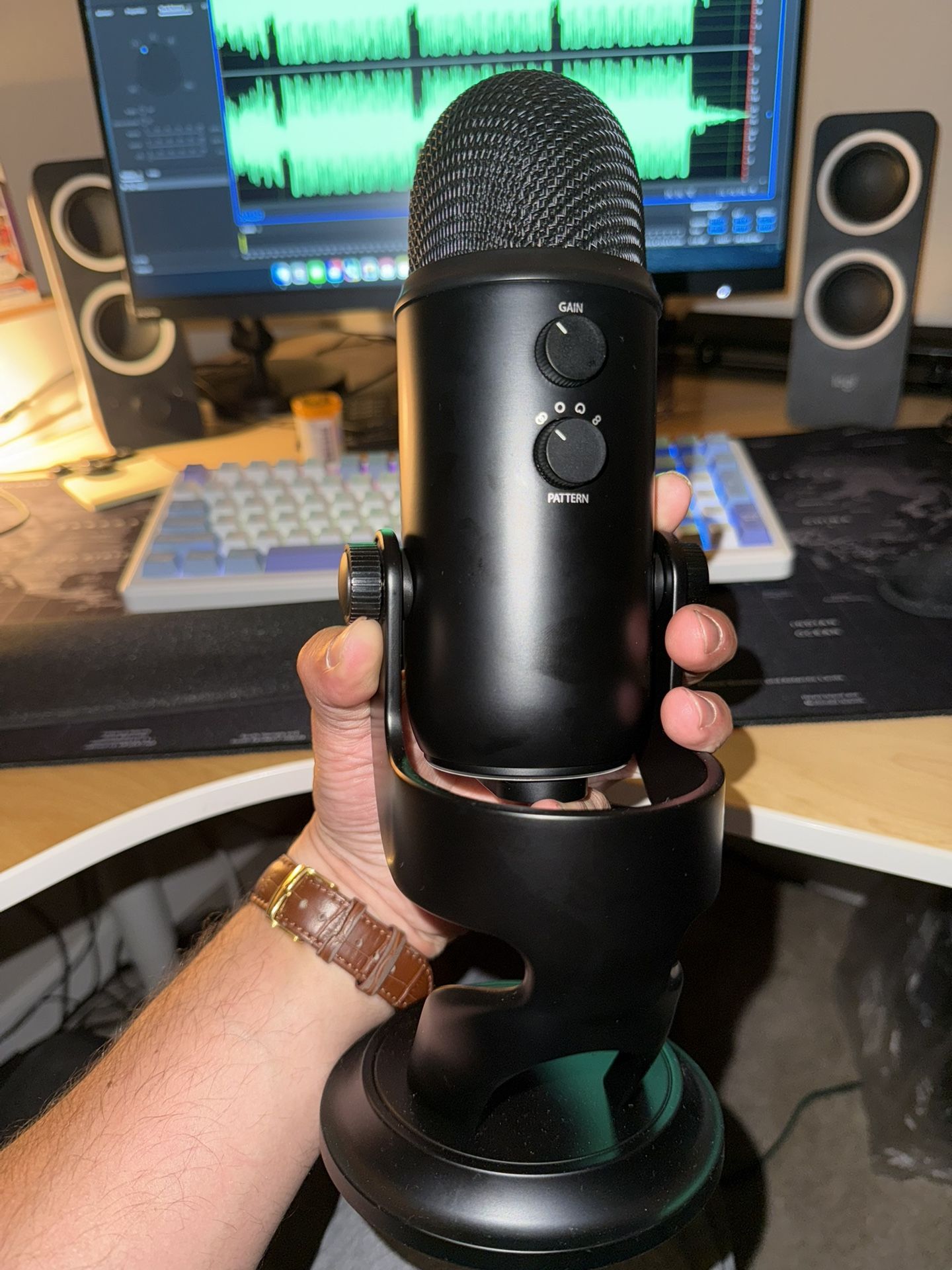 Brand New Logitech 2025 Blue Yeti USB Microphone