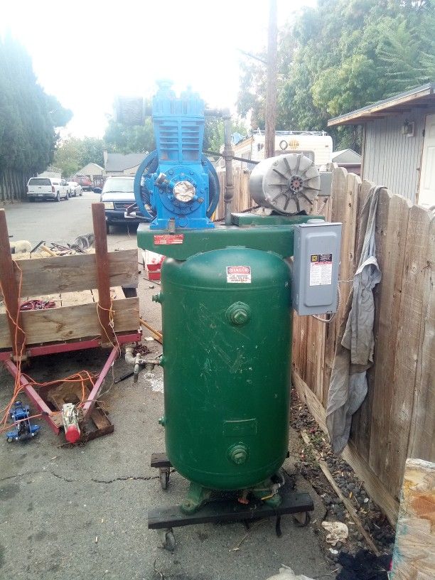 Quincy Pump And A Bordor Motor