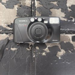 Yashica Micro elite Zoom 90