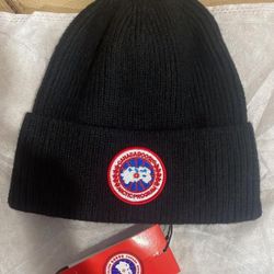 Canada Goose Beanie (Black)