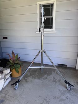 Avenger A4050CS Boom Stand 50 with Casters