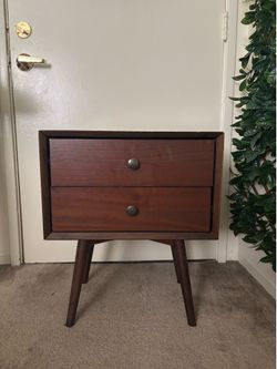 Walker Edison midcentury modern Nightstand