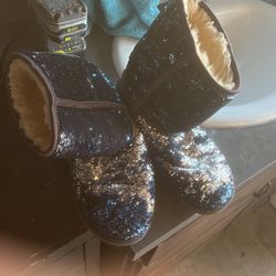 Sequence Uggs Blue And White 