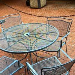 Outdoor  Metal Table W/ 4 Chairs