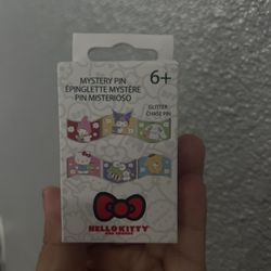 Sanrio Loungefly Pin 