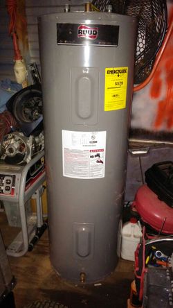 RUUD Achiever Professional 50 Gallon Electric Hot Water Heater for Sale in  Fort Worth, TX - OfferUp