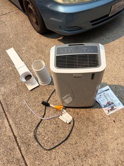 Delonghi 8000 BTU air conditioning unit