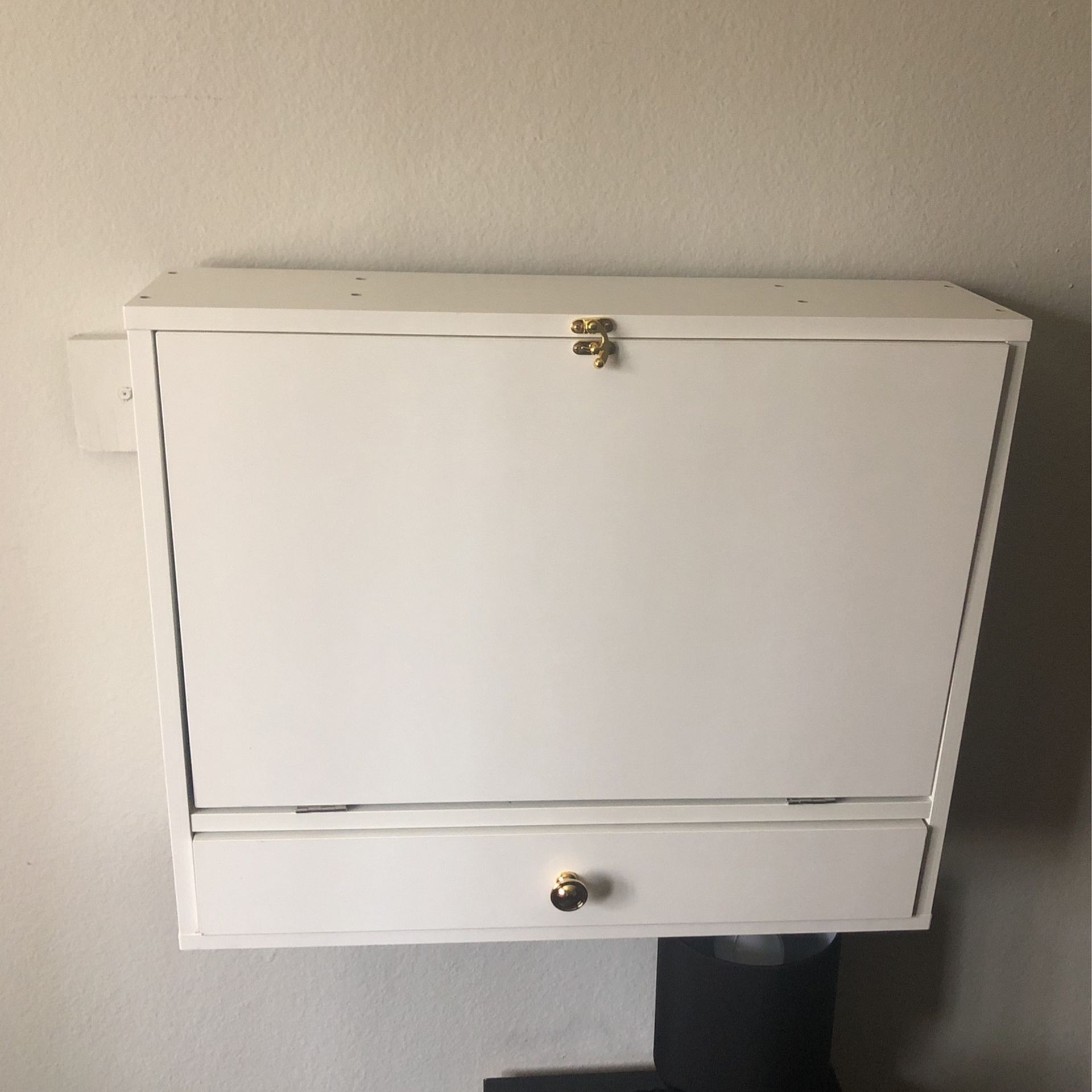 Wall Mounted Desk