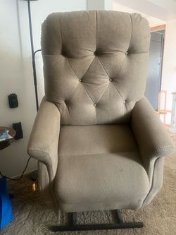 Lift recliner chair