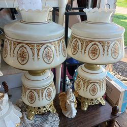  ABSOLUTELY GORGEOUS LOOKING VINTAGE LAMPS  28 INCHES TALL  THESE ARE  SIGNED AND  DATED From THE  70S 