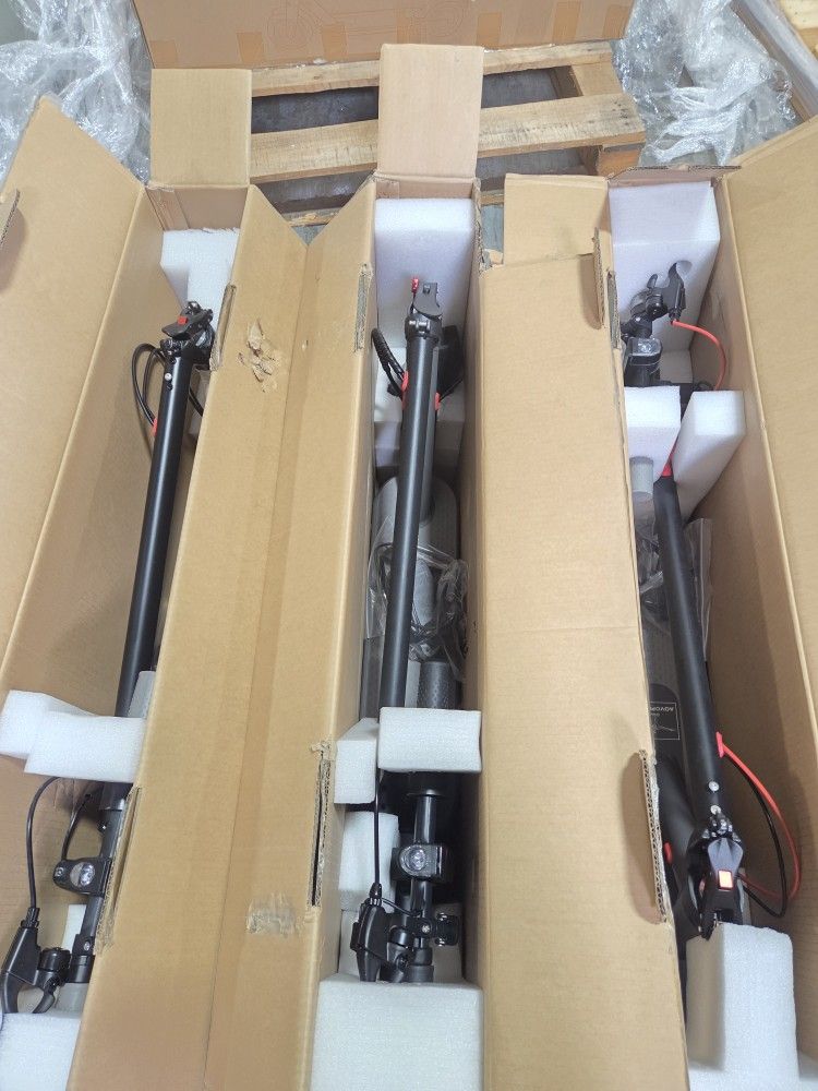 brand New Folding Electric Scooter 20mph 20miles 