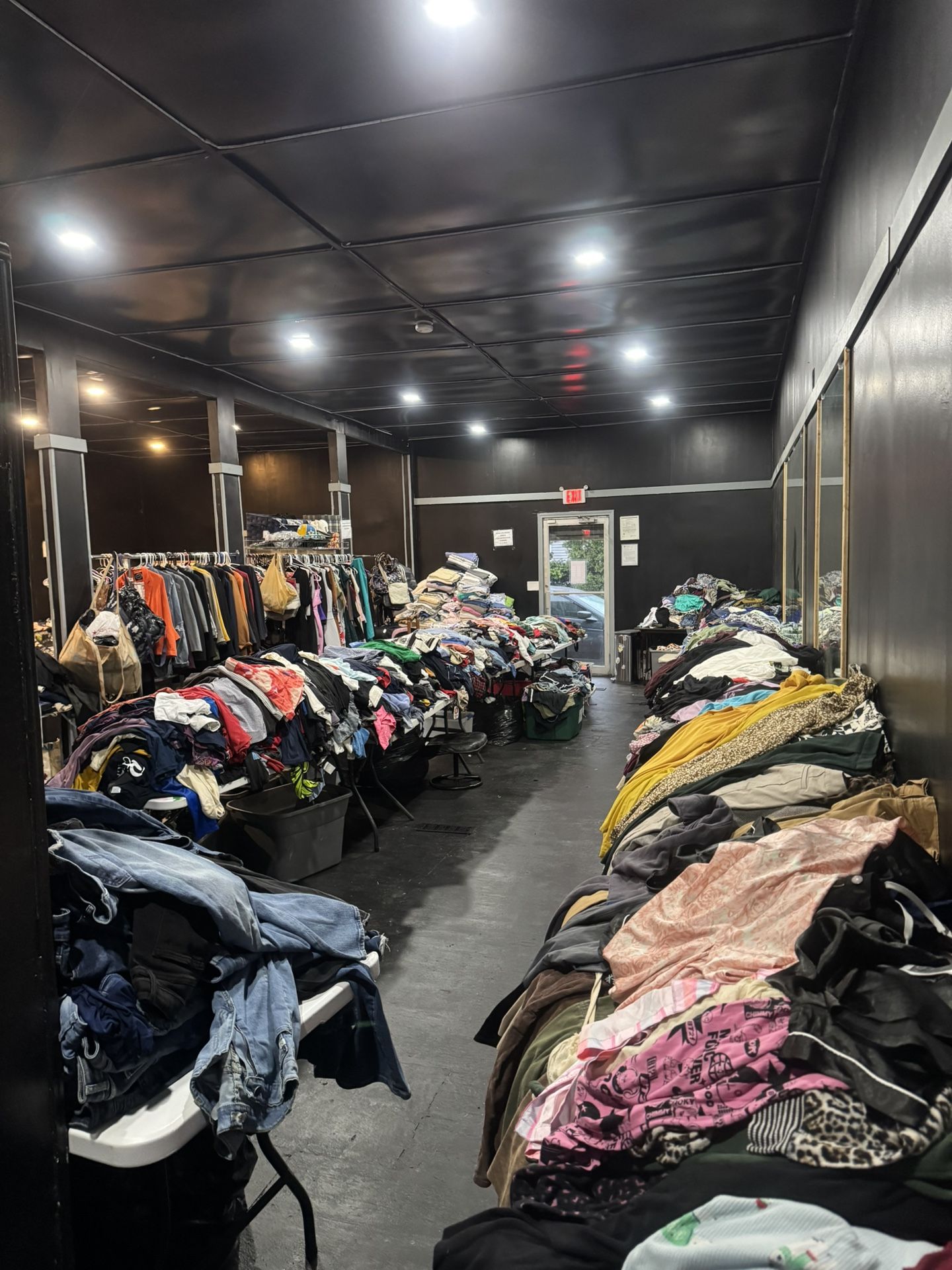 Huge store with great deals on used clothing, footwear and household items!