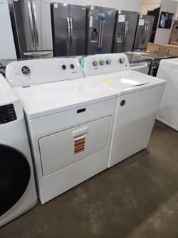 Whirlpool Washer And Dryer Set
