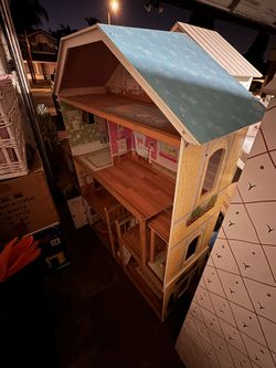 Doll House