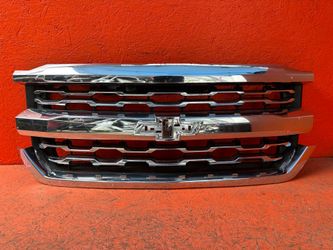 2016 2017 2018 CHEVROLET SILVERADO 1500 FRONT GRILL GRILLE OEM (contact info removed)5