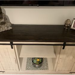 Tv stand / Media Console Farmhouse Decor 
