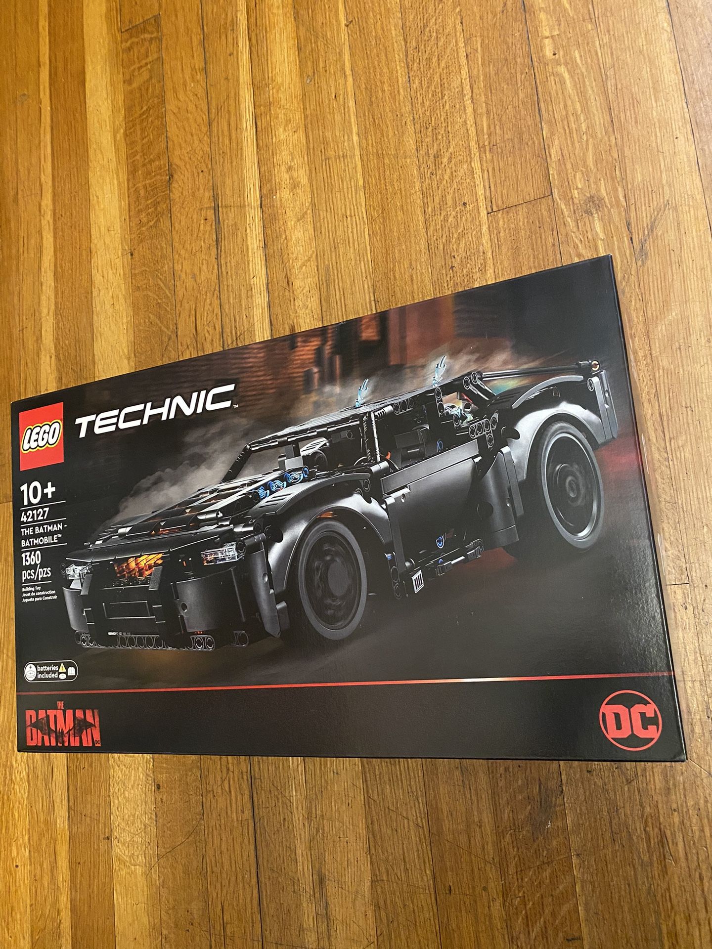 NEW SEALED LEGO The Batman technic batmobile (42127)