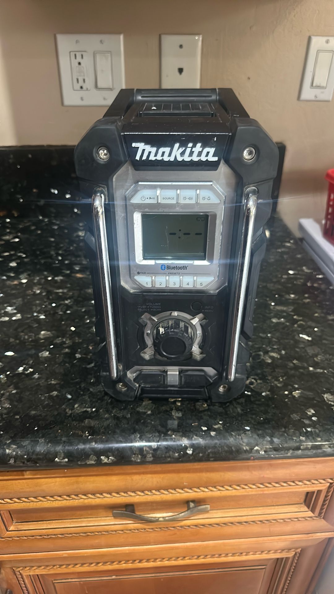 Makita Radio Bluetooth