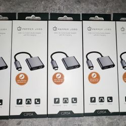 PEPPER JOBS USB-C to 3.5 mm Headphone Jack Adapter