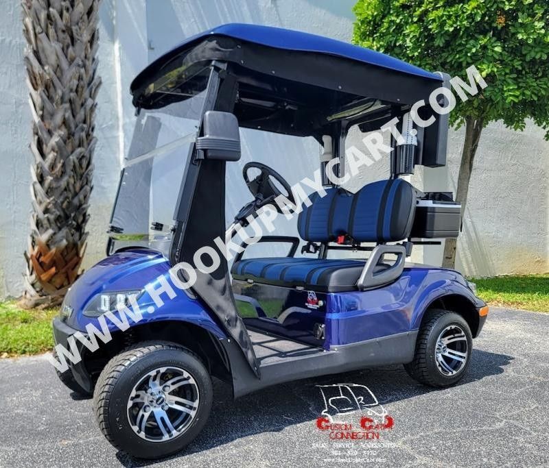 2025 ICON i20 Electric Golf Cart - 2 Passenger - Indigo Blue w/Club Protector & Enclosure
