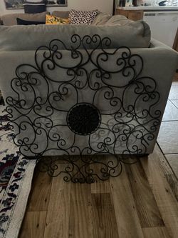Iron candle holder botive cups included