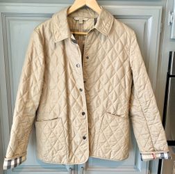 BURBERRY Brit Fernleigh Diamond Quilted Women’s Jacket Size S