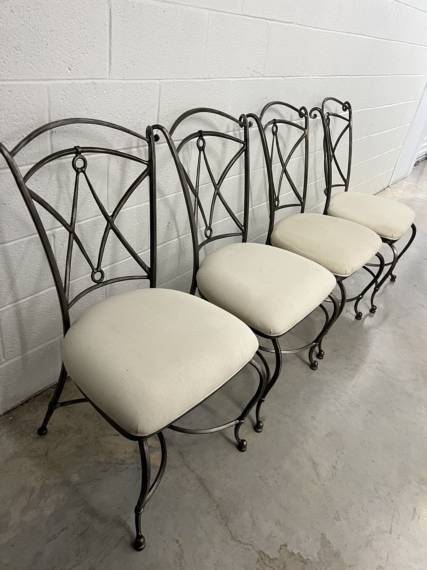 Chairs  Mirror  Table Very Nice Set