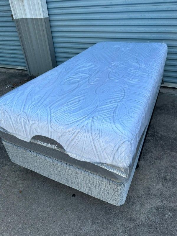 Twin XL Size Mattress And Boxspring