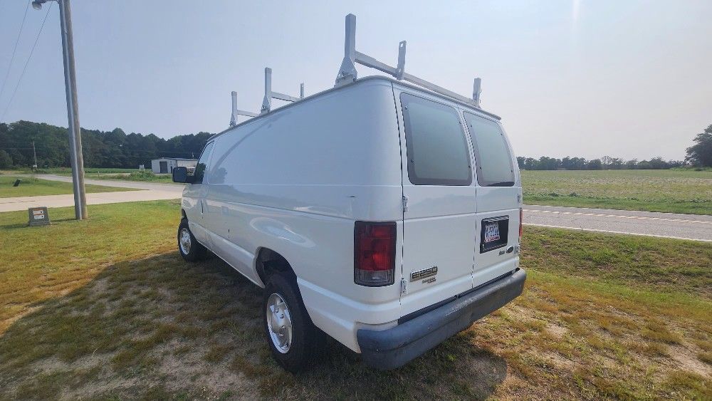 2012 Ford E-250