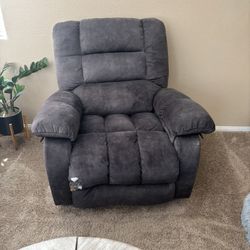 Comfortable Recliner 