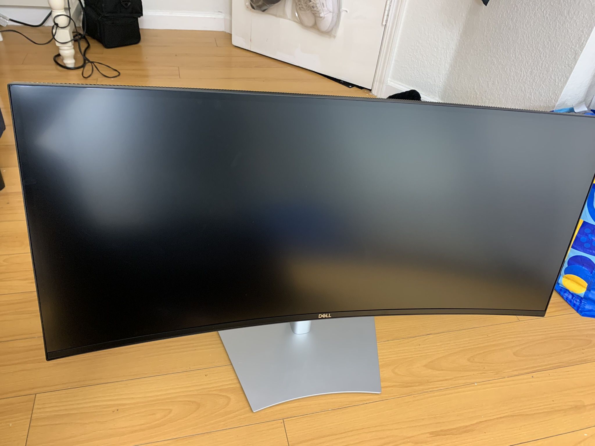 Dell Ultra sharp Curved Monitor