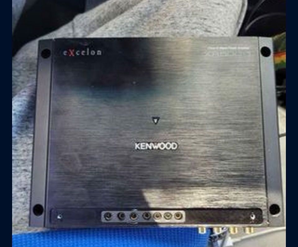 2 kenwood excelon xr amps, xr6001 mono and xr4014 4 channel for sale