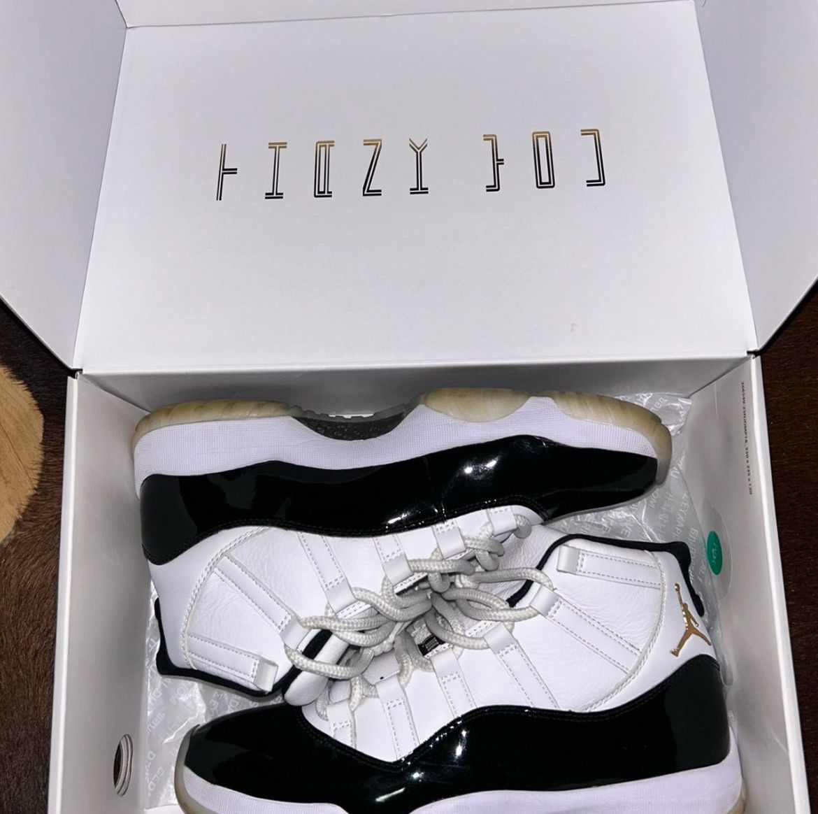 Jordan 11 Gratitude
