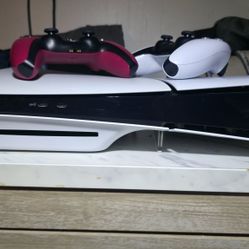 PlayStation 5 Slim Disc Edition 1TB + 2 Controllers CFI-2015A