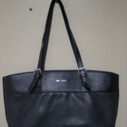 Nine West Purse Black