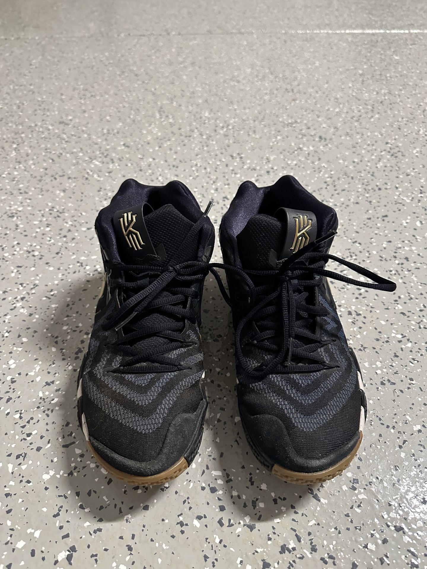 Nike Kyrie 4 - Pitch Blue/Metallic Gold