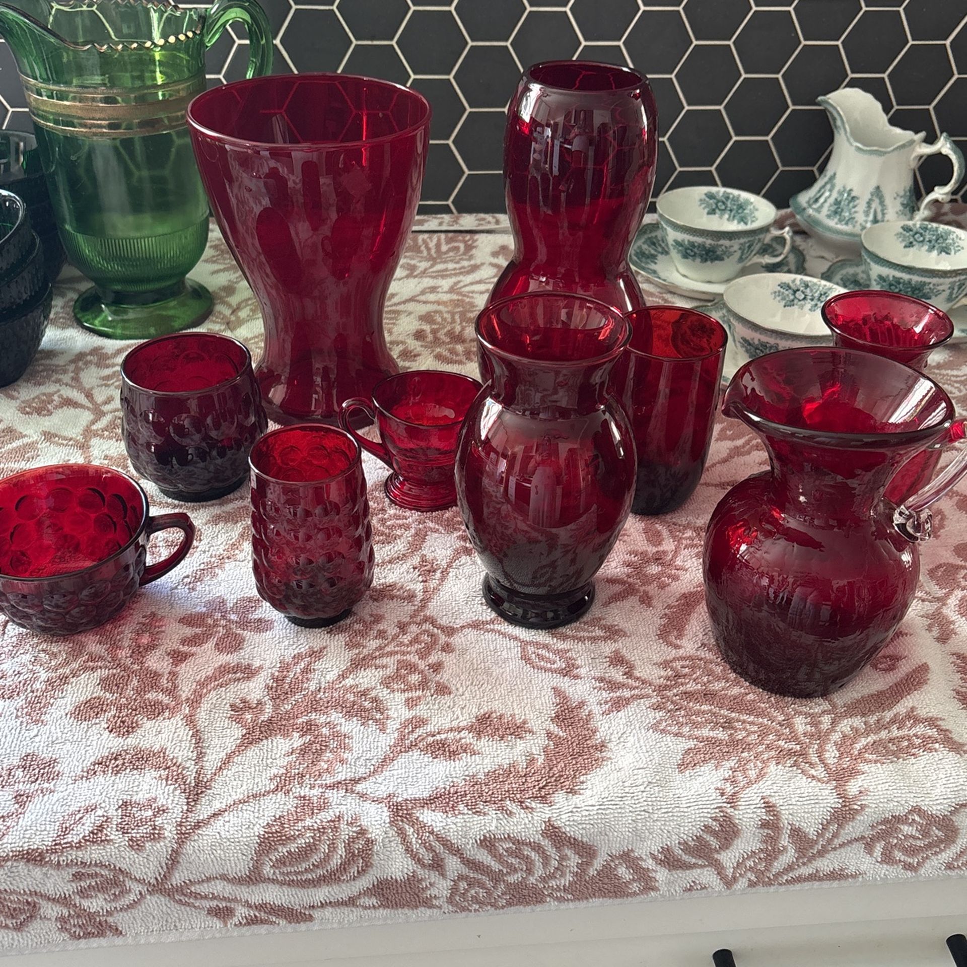 Vintage Reds.. Vases, Cups, Etc