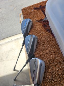 Titleist Vokey SM10 Wedge Set — 46/50/54 (RH, Steel)