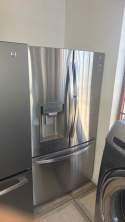 LG French Door Fridge 36 inch