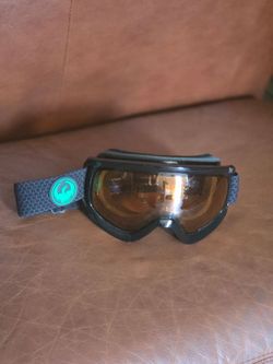 Snow Goggles