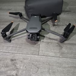 DJI Mavic 3 Fly More Combo - Gimbal Error 