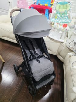 Graco Ready2Jet Compact Auto-Fold Stroller - Kingston