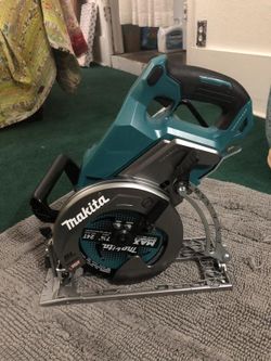Makita 40V Max XGT Brushless Cordless Rear Handle 7-1/4 in. Circular Saw Kit (4.0 Ah) with 40V Max XGT 4.0Ah Battery