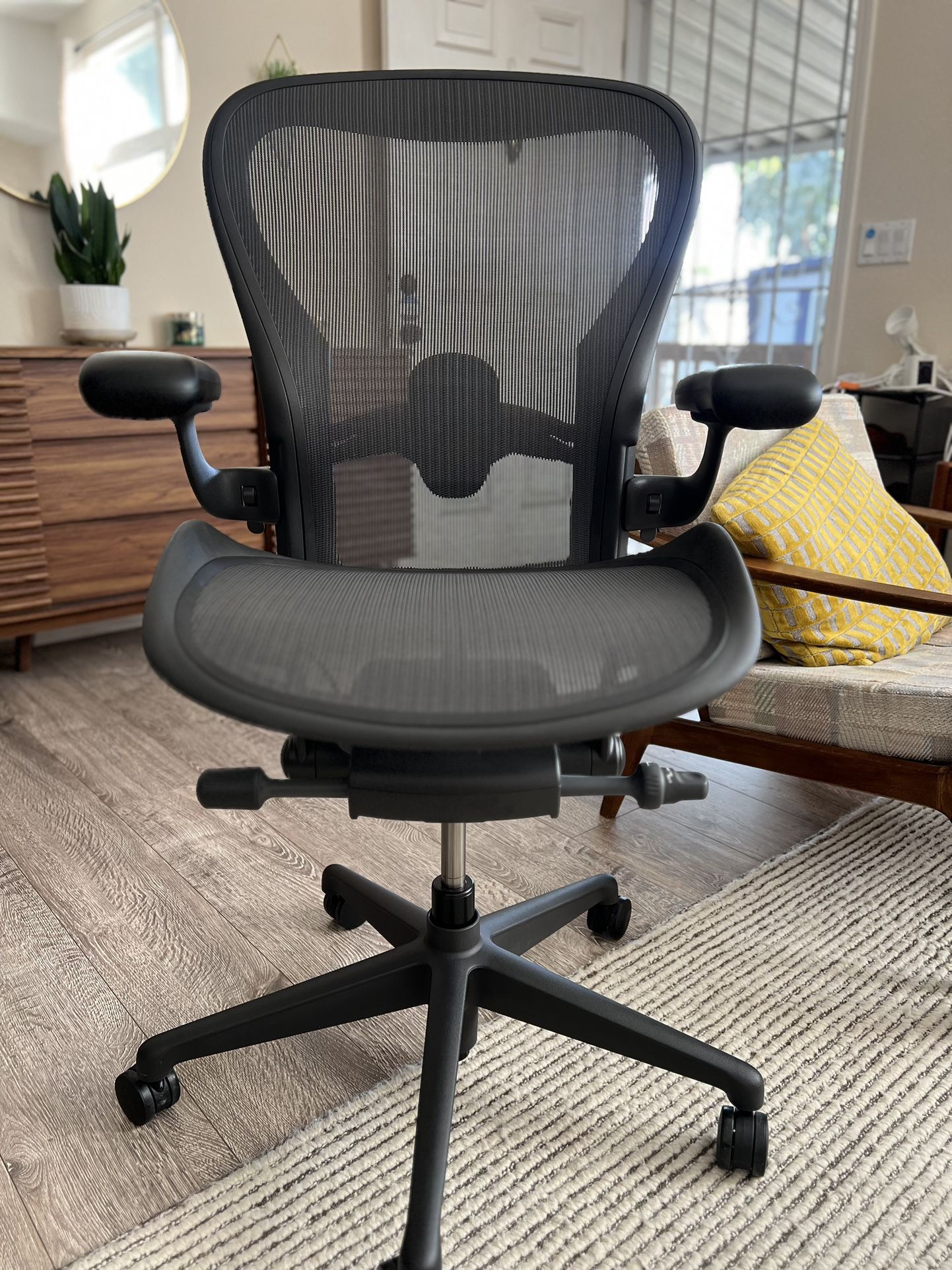 Herman Miller Remastered Aerom Fully Loaded All Sizes Available