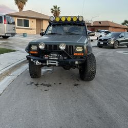 1999 Jeep Cherokee