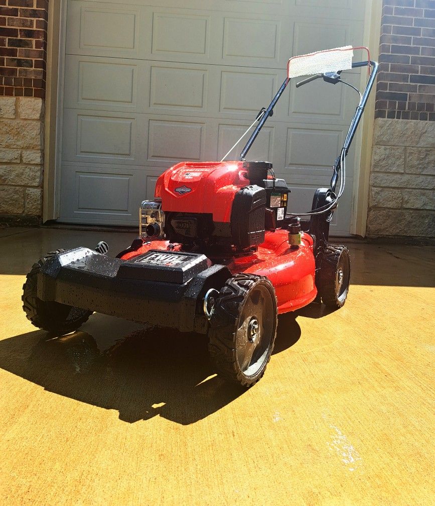 Craftsman M260 FWD 163-cc 21-in Gas Self-propelled Lawn Mower with Briggs and Stratton

Engine