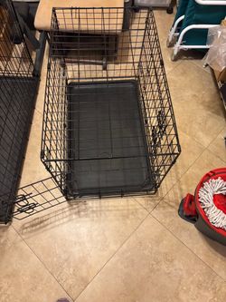 Dog crate