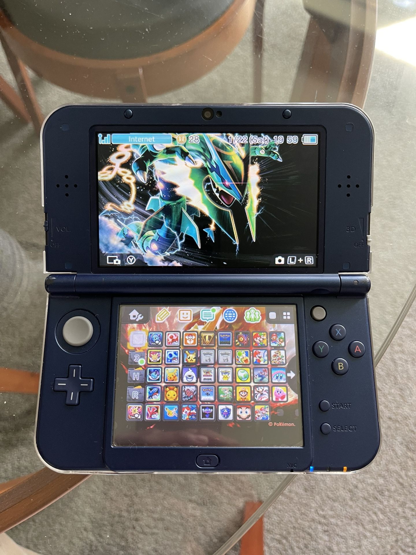 New 3DS XL Modded with 30 plus games Dual IPs