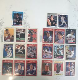 Lot Of 21 Cleveland Indians Baseball Cards