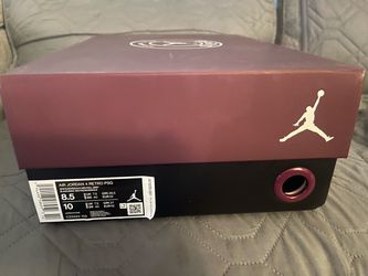 Air Jordan 4 Retro PSG Size 8.5
